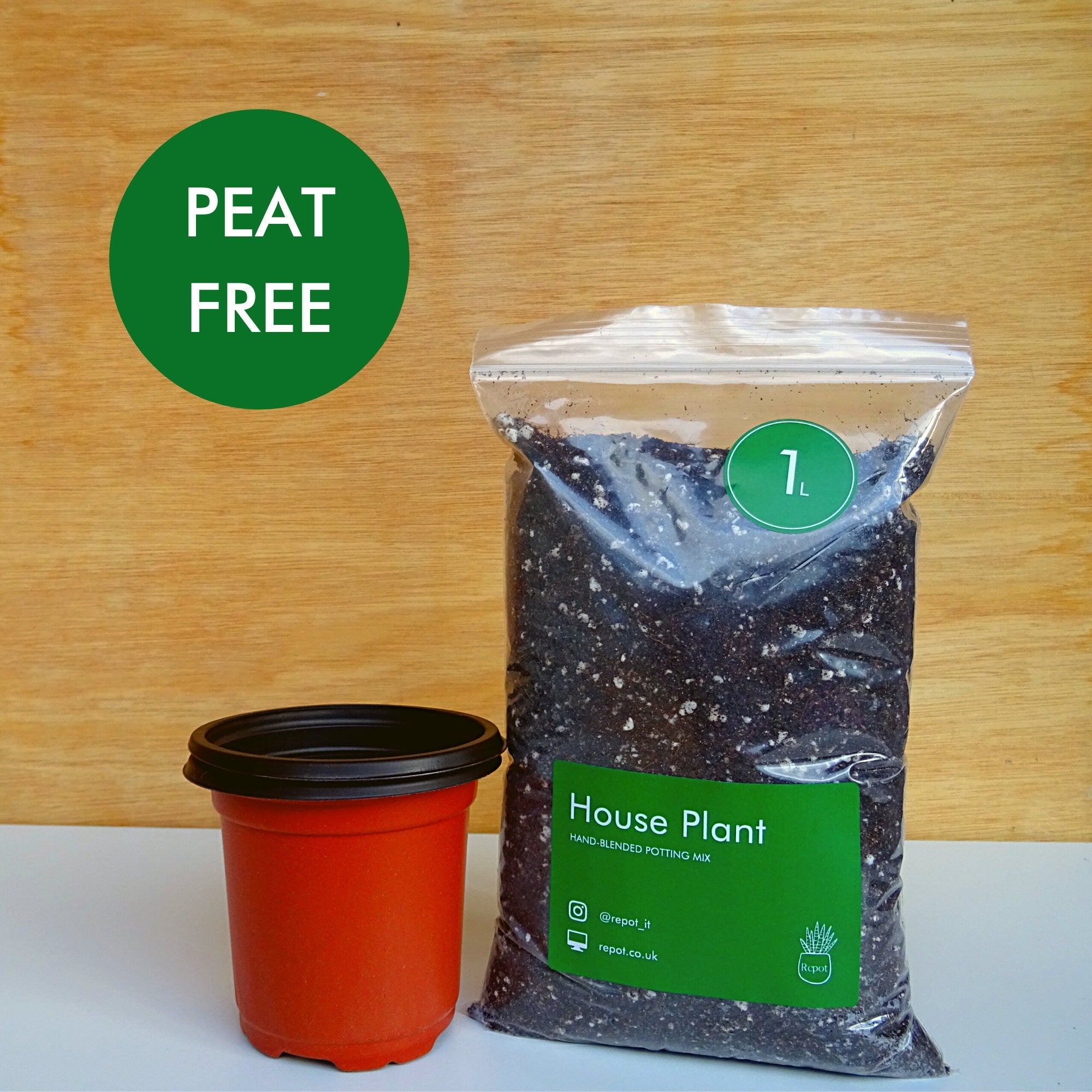 House Plant Potting Mix & Two 10cm Pots | Hand-blended